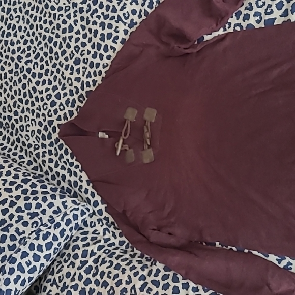 Size - Picture 1 of 3